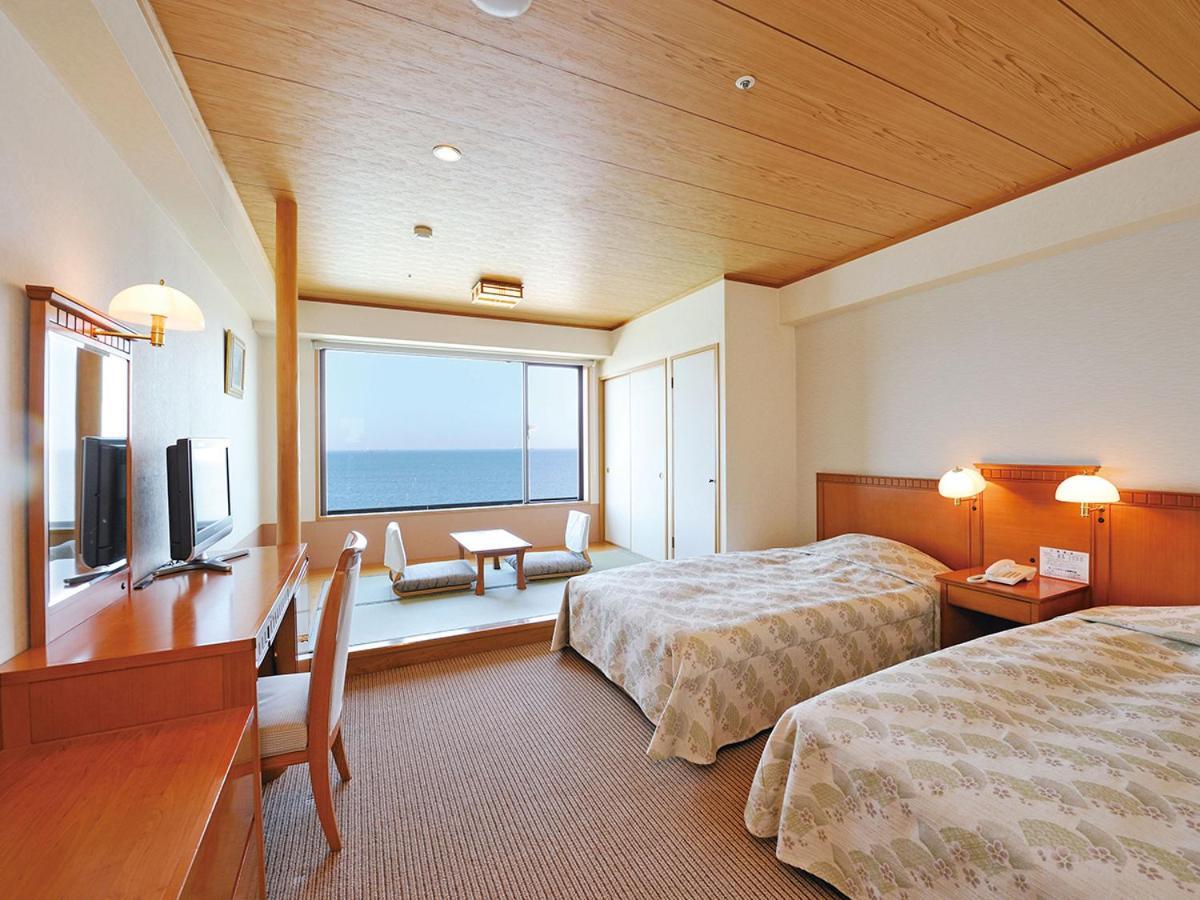 Ryugujo Spa Hotel Mikazuki Ryugutei Kisarazu Exterior foto